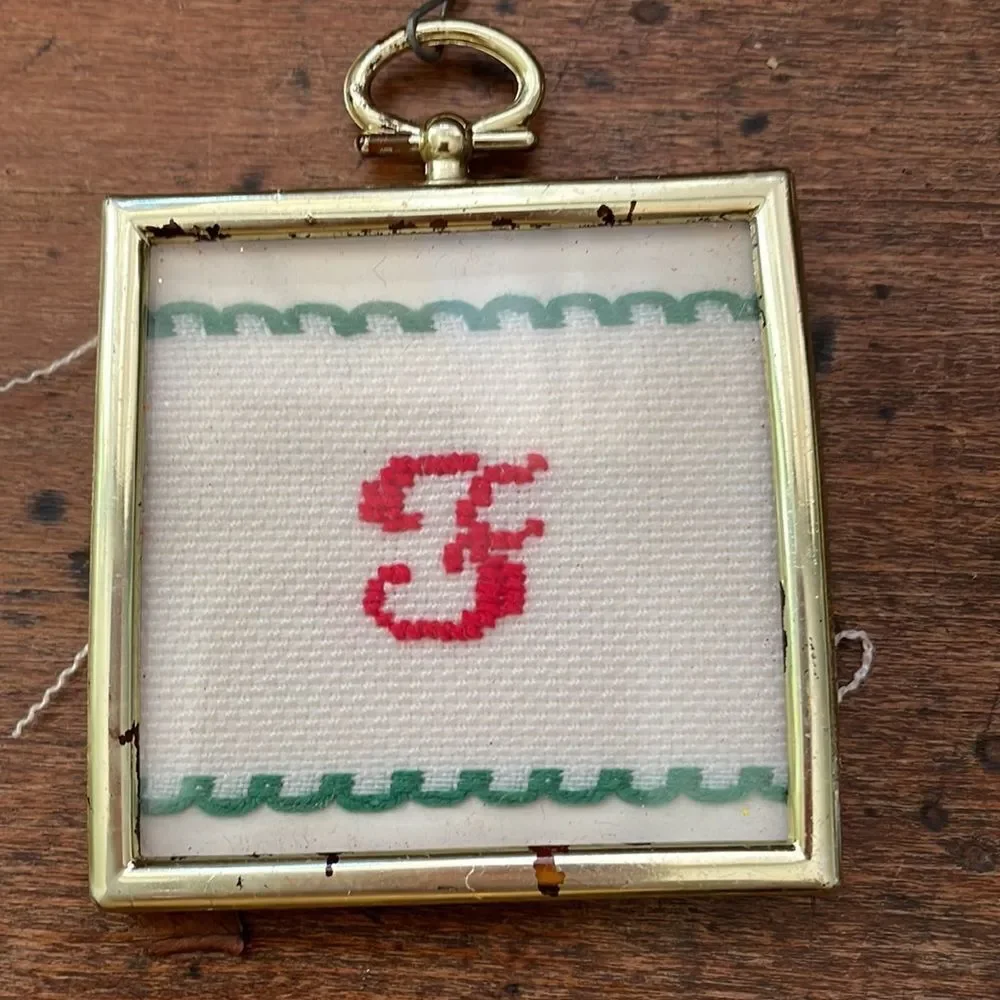 Vtg collection of‎ 6 handmade/homemade cross-stitch square gold frame ornaments